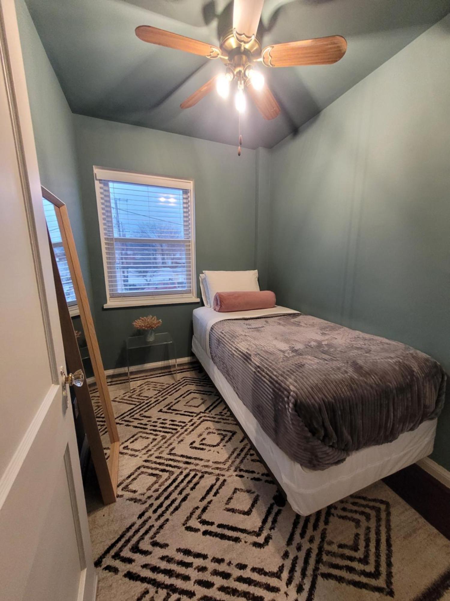 Capitol Hill Adj Home With Parking And Easy Access To Downtown วอชิงตัน ภายนอก รูปภาพ